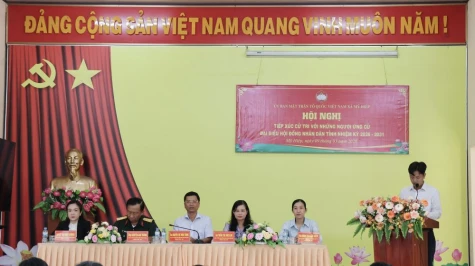 Ứng cử viên Đại biểu HĐND tỉnh tiếp xúc cử tri tại xã Mỹ Hiệp