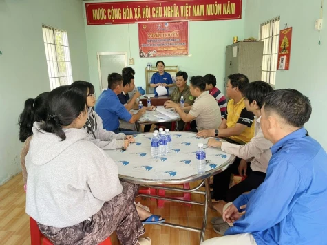 Tuổi trẻ Đồng Tháp tình nguyện hỗ trợ công tác bầu cử