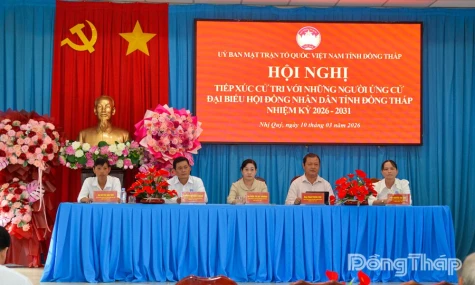 Ứng cử viên Đại biểu HĐND tỉnh đơn vị bầu cử số 19 tiếp xúc cử tri phường Nhị Quý