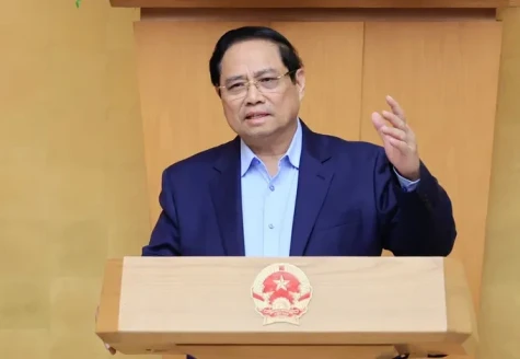 Thủ tướng: Sử dụng Quỹ bình ổn giá xăng dầu, không để thiếu năng lượng trong mọi hoàn cảnh