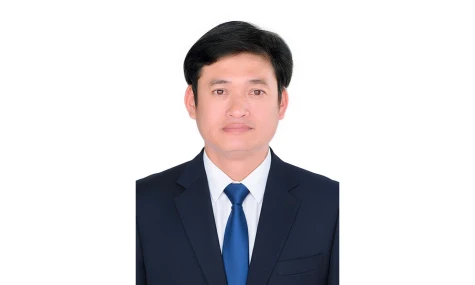 ỨNG CỬ VIÊN ĐẠI BIỂU HĐND TỈNH ĐỒNG THÁP NHIỆM KỲ 2026 - 2031 TRẦN CÔNG VIỆT