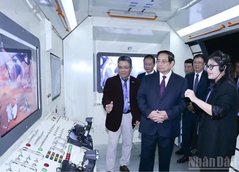 Từng bước hình thành hệ sinh thái ứng dụng công nghệ vũ trụ của Việt Nam