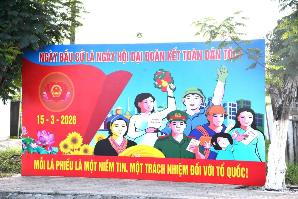 Phải đặt hai chữ “Nhân dân” lên trên hết