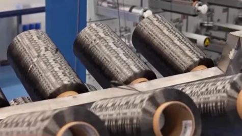 Trung Quốc phát triển sợi carbon mỏng bằng 1/10 sợi tóc