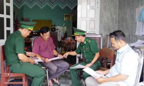 Hành trình “tuyến đầu” giúp dân thoát nghèo, giữ biên cương