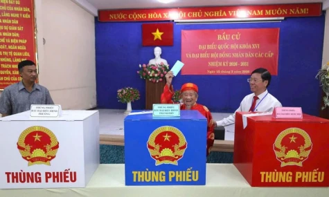 Kết thúc bầu cử, tỷ lệ cử tri cả nước đi bỏ phiếu đạt 99,38%, Lào Cai và Huế đạt 100%