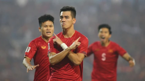 Lời nhắc nhở “nặng ký” của HLV Kim Sang-sik dành cho Tiến Linh