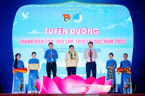 Thủ lĩnh Đoàn tận tâm với 
phong trào thanh niên