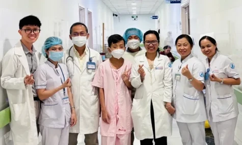 Bệnh viện Nhi đồng 1 thực hiện thành công ca ghép thận đầu tiên