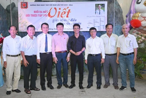 Tiếng thơ của một người trẻ giữa dòng chảy ký ức quê hương