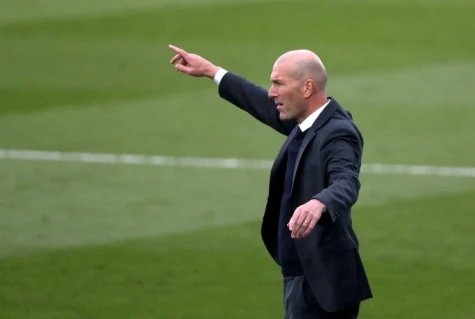 Zidane chuẩn bị dẫn dắt tuyển Pháp