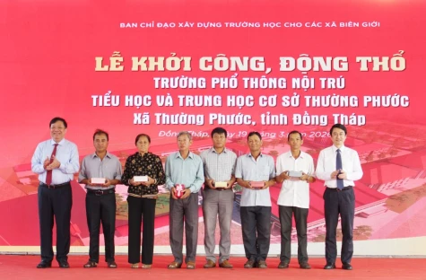 Đồng Tháp: Nâng tầm giáo dục vùng biên
