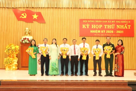 Đồng chí Phạm Thị Ngọc Đào được bầu giữ chức Chủ tịch HĐND xã Mỹ Thọ khóa II