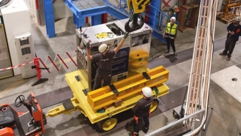 Lần đầu tiên vận chuyển thành công hạt phản vật chất