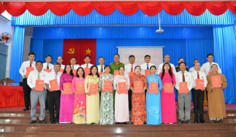 HĐND phường Đạo Thạnh khóa II tổ chức Kỳ họp thứ nhất