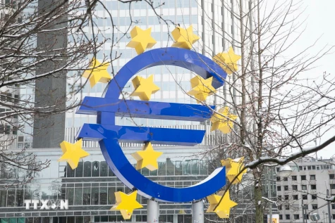 Lạm phát tại Eurozone tăng mạnh nhất từ năm 2022 do giá năng lượng leo thang