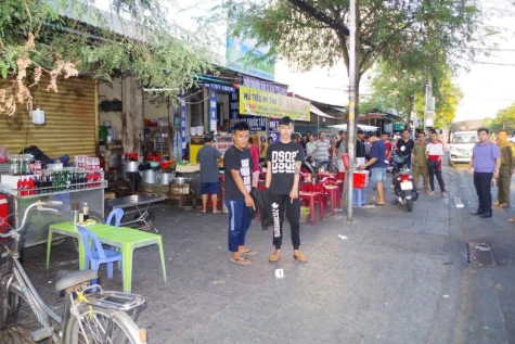 Xử lý nhanh vụ nhóm thanh thiếu niên cầm hung khi gây rối, cố ý gây thương tích