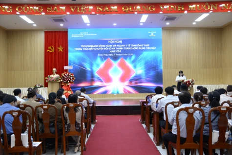 Techcombank đồng hành với ngành Y tế tỉnh Đồng Tháp trong thúc đẩy chuyển đổi số và thanh toán không dùng tiền mặt