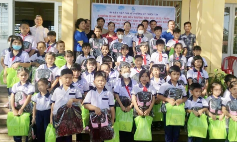 Chăm lo an sinh xã hội - điểm sáng ở phường Mỹ Phước Tây