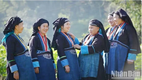 Chuỗi hoạt động đặc sắc tôn vinh giá trị văn hóa các dân tộc Việt Nam