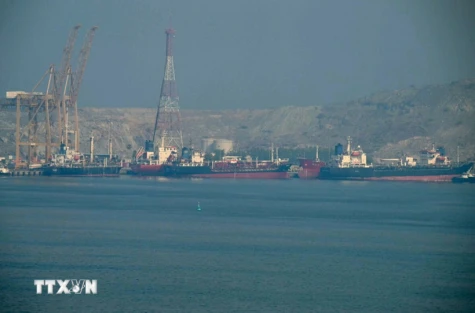 Hội đồng Bảo an bất đồng về nghị quyết cho phép dùng vũ lực bảo vệ Hormuz