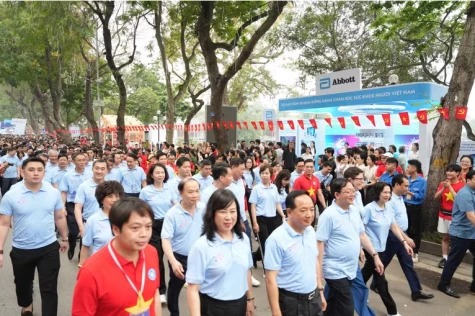 Mít tinh phát động Ngày Sức khỏe toàn dân