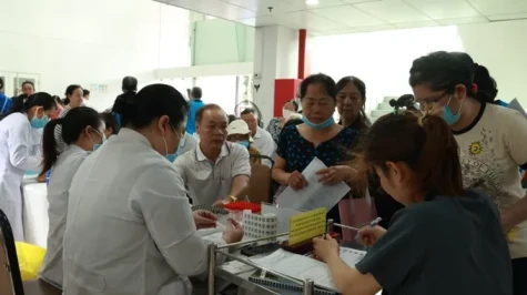 Phát hiện hàng ngàn ca bệnh cần theo dõi và chuyển tuyến sau tầm soát sức khỏe