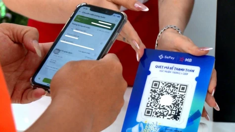 Đẩy mạnh thanh toán không dùng tiền mặt, thúc đẩy chuyển đổi số toàn diện