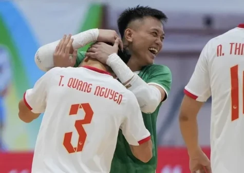 Futsal Việt Nam tiếp tục thắng đậm trước khi gặp Thái Lan