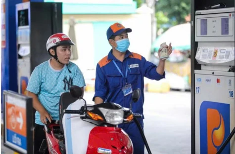 Giá xăng, dầu đồng loạt giảm tại kỳ điều hành hôm nay 8-4