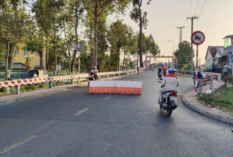 Tạm ngưng lưu thông qua cầu Sắt Quay để sửa chữa từ ngày 10 đến 24-4