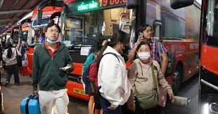 Cao điểm đi lại dịp Lễ 30-4, 1-5: Tăng cường phương tiện, kiểm soát giá vé