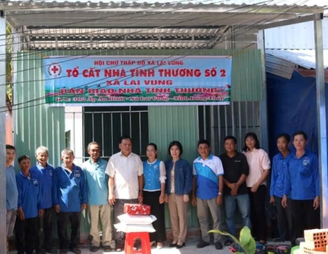 Xã Lai Vung: Bàn giao 4 căn nhà tình thương cho các hộ dân