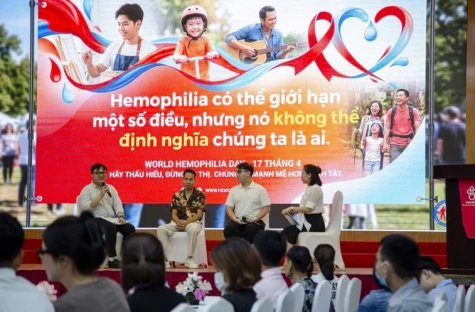 Câu chuyện vượt lên nghịch cảnh của những chàng trai mắc bệnh máu khó đông