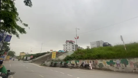 Hôm nay 18-4, nhiều nơi tiếp tục có mưa dông, giải nhiệt