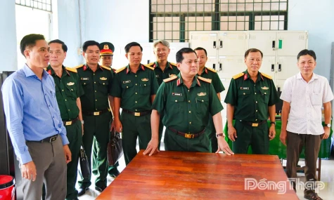 Quân khu 9 kiểm tra toàn diện kết quả thực hiện nhiệm vụ của Ban Chỉ huy Quân sự cấp xã tại Đồng Tháp