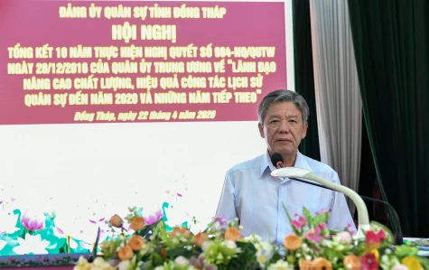 Đẩy mạnh nghiên cứu, biên soạn các công trình lịch sử quân sự