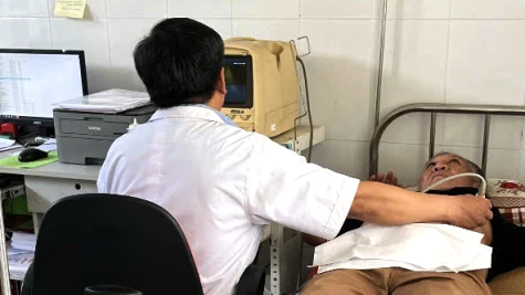 Đồng Tháp quyết tâm tăng tỷ lệ khám chữa bệnh BHYT tại Trạm Y tế xã