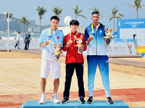 Tuyển thủ điền kinh Phạm Văn Nghĩa giành HCV thứ 2 cho Đoàn thể thao Việt Nam