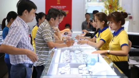 Chiều 28-4: Giá vàng giảm gần 2 triệu đồng/lượng