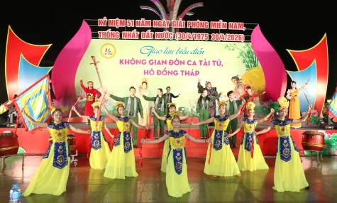 Phường Cao Lãnh: Giao lưu biểu diễn không gian đờn ca tài tử và Hò Đồng Tháp