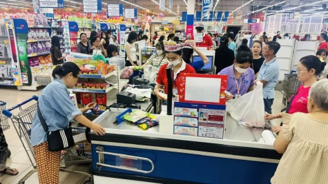 Sức mua hàng hóa tăng cao dịp Lễ 30-4, 1-5