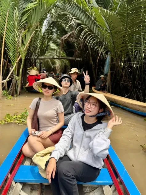 Mua sắm nội đô và du lịch sinh thái cùng “lên ngôi”
