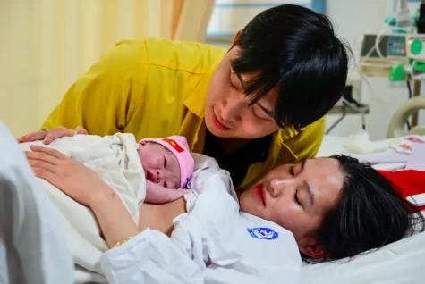 Việt Nam đặt mục tiêu tăng tỷ suất sinh 2% mỗi năm