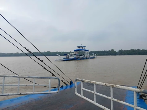Đồng Tháp: Tạm ngừng lưu thông qua bến phà Tân Thới - Bình Ninh