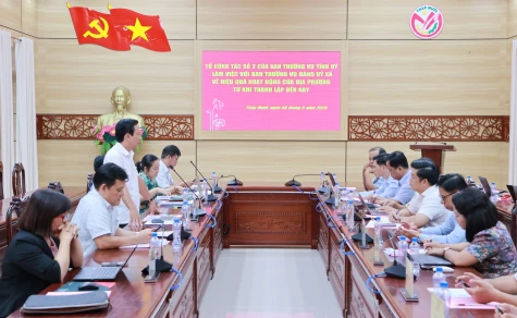 Tổ công tác số 02 của Ban Thường vụ Tỉnh ủy làm việc với Ban Thường vụ Đảng ủy xã Tháp Mười
