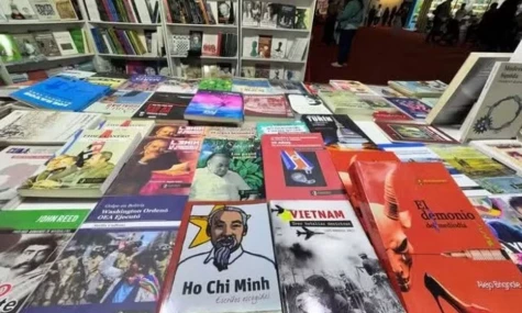 Publications on Viet Nam make distinctive impression at Buenos Aires International Book Fair