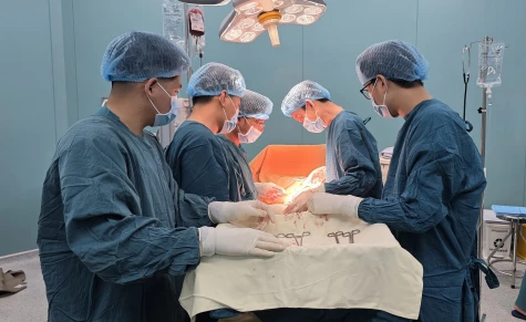 Bệnh viện Đa khoa Đồng Tháp cứu sống nam thanh niên bị đâm thủng tim nguy kịch