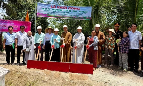Phú Hựu: Khởi công cầu Bà Đình