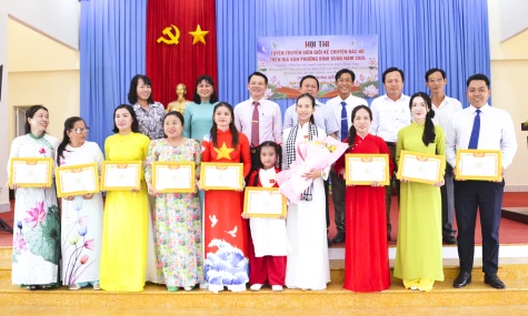 Phường Bình Xuân: Thí sinh Trần Thị Kim Chi đạt giải Nhất Hội thi tuyên truyền viên giỏi kể chuyện Bác Hồ năm 2026